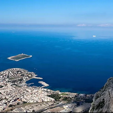 Ar Palace - Palermo Aparthotel Isola delle Femmine