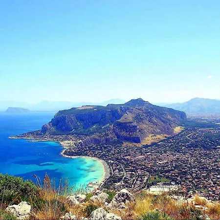 Hotel apartamentowy Ar Palace - Palermo 4*